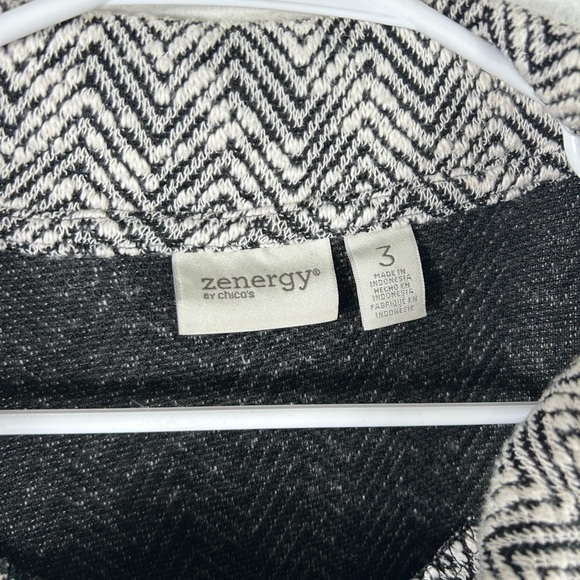 Chico’s Zenergy Black Cream Herringbone Cowl Neck Rhinestone Trim Sweater - Picture 5 of 6